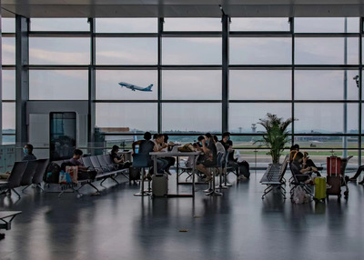 自助行李托運柜臺托運1.4萬件!南京祿口機場T1全新歸來&ldquo;滿月&rdquo;